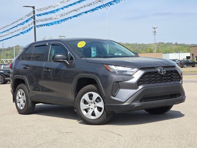 2024 Toyota RAV4 LE