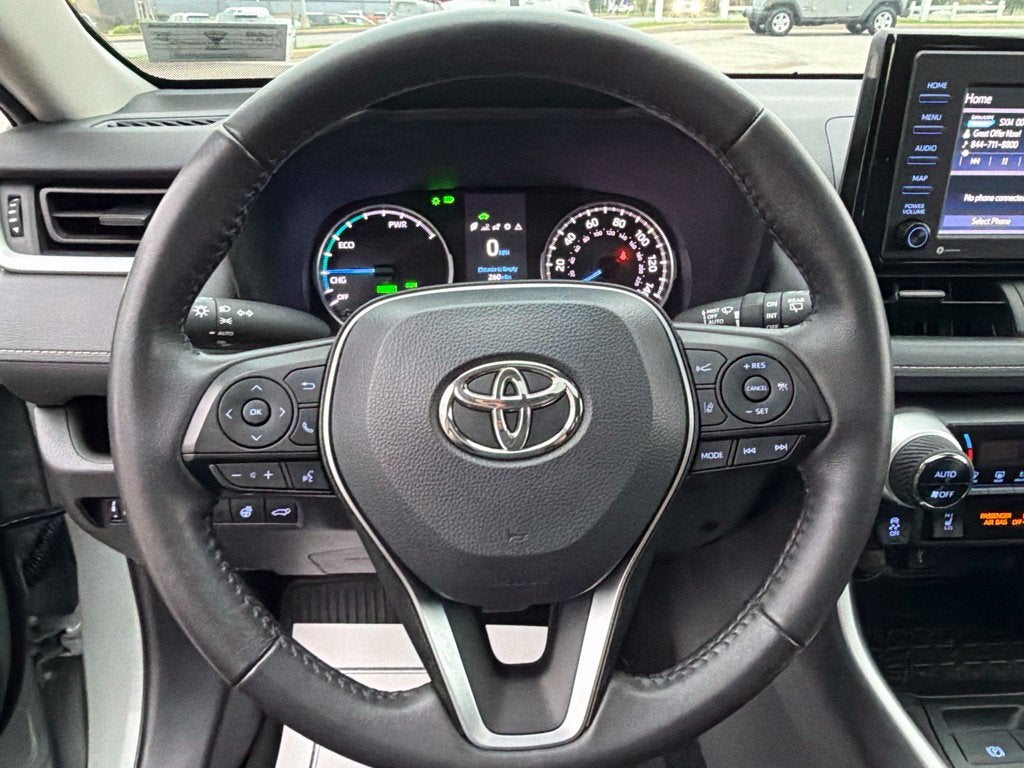 2022 Toyota RAV4 Hybrid XLE