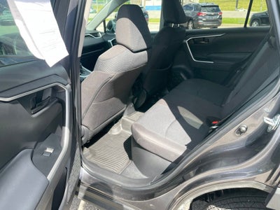2023 Toyota RAV4 Hybrid LE