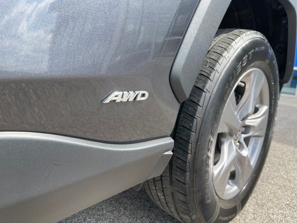 2023 Toyota RAV4 Hybrid LE