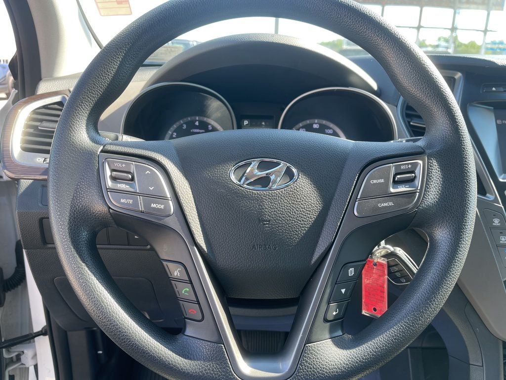 2018 Hyundai Santa Fe SE