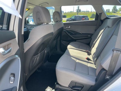 2018 Hyundai Santa Fe SE