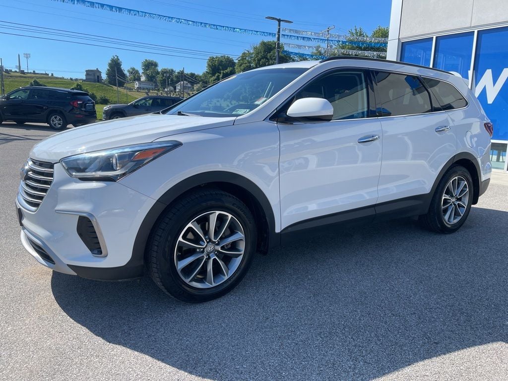 2018 Hyundai Santa Fe SE