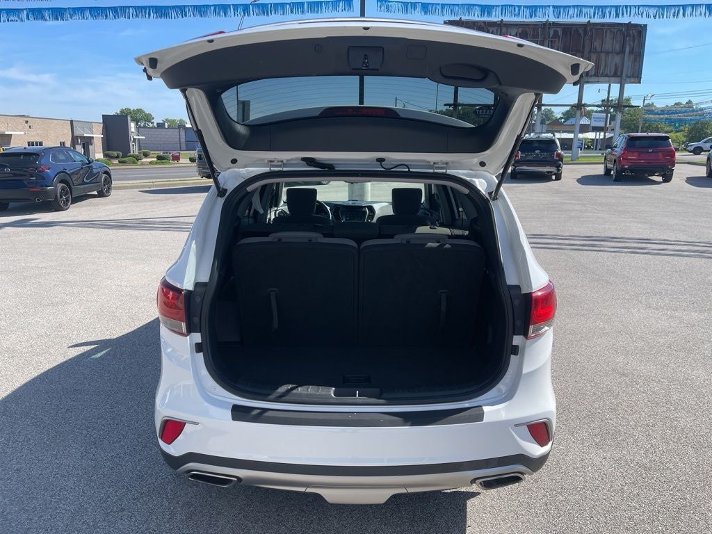 2018 Hyundai Santa Fe SE