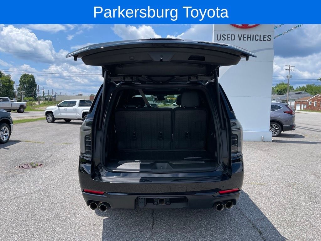 2025 Chevrolet Tahoe RST