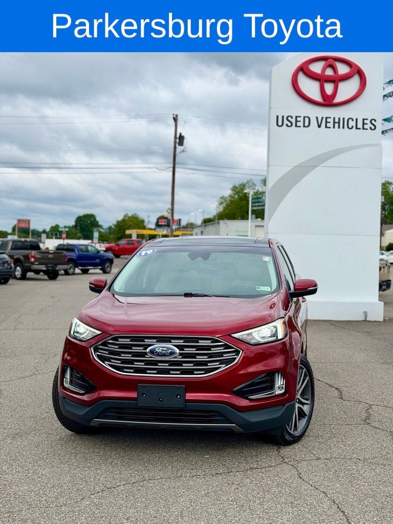 2019 Ford Edge Titanium
