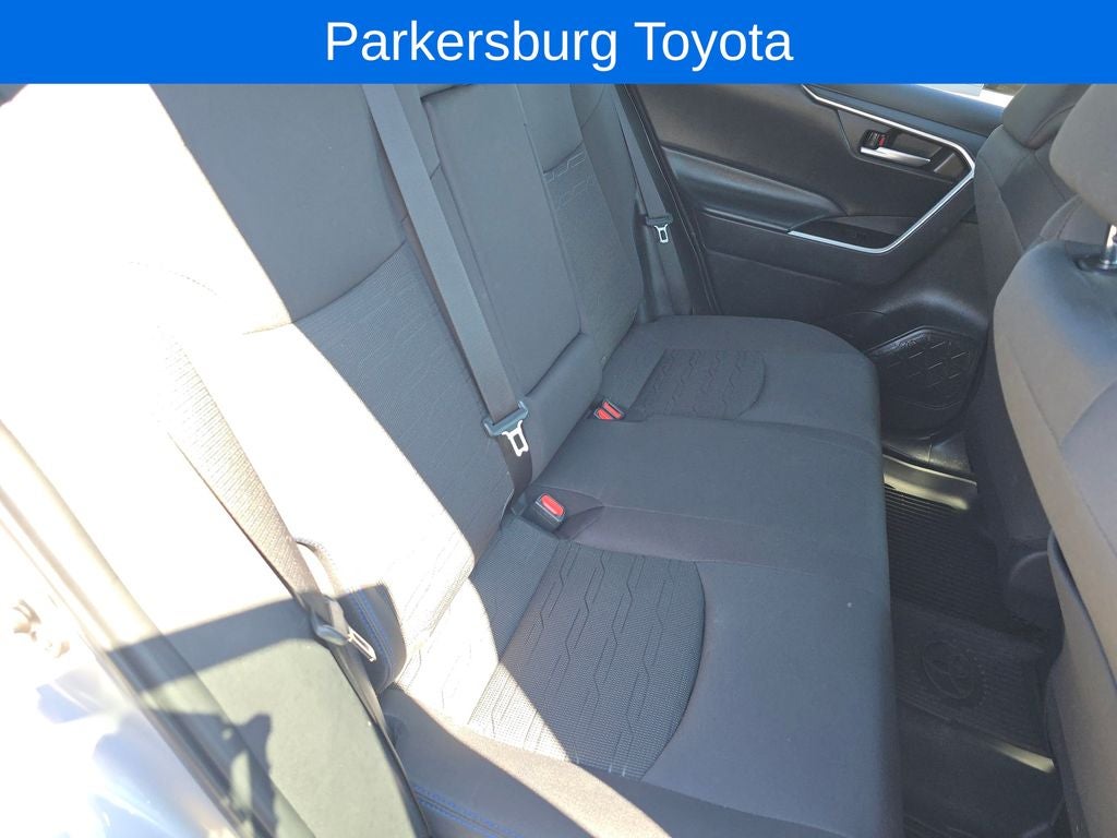 2024 Toyota RAV4 Hybrid SE