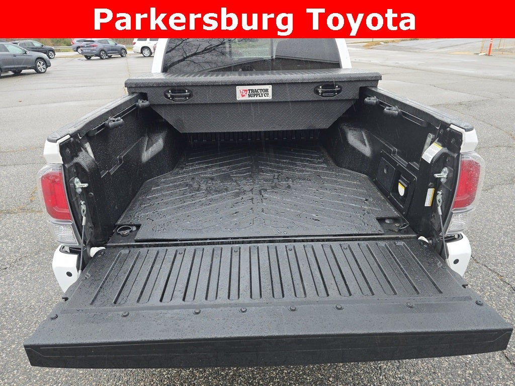 2022 Toyota Tacoma TRD Off-Road V6