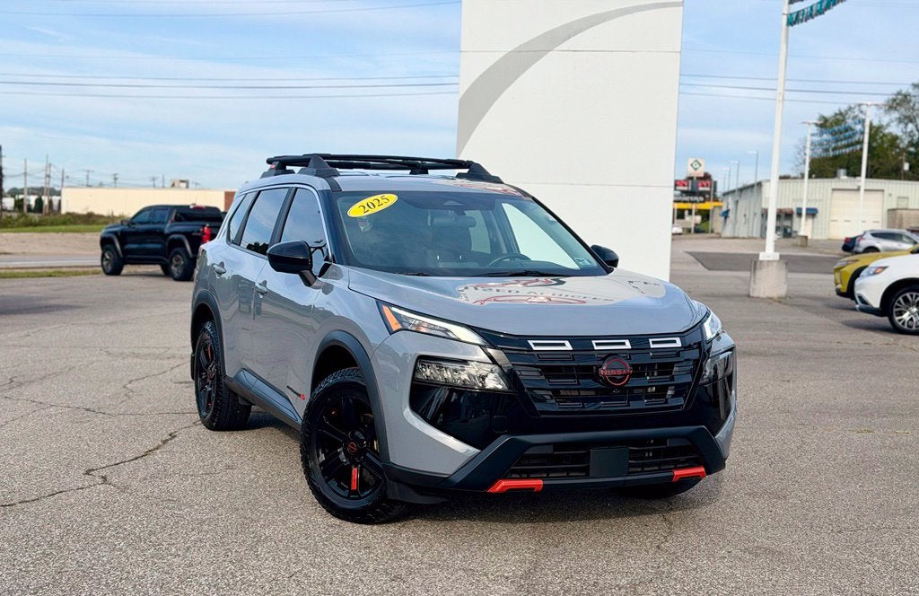 2025 Nissan Rogue Rock Creek