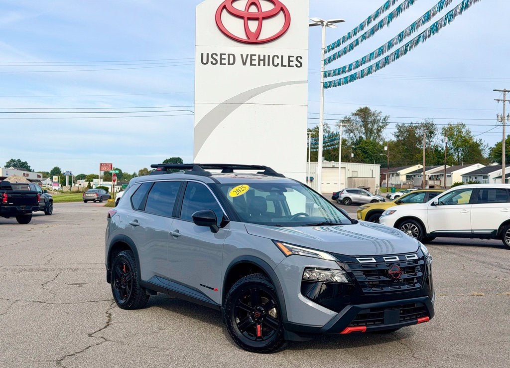 2025 Nissan Rogue Rock Creek