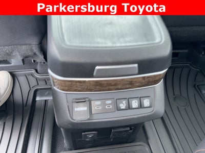 2026 Toyota Sienna Platinum 7 Passenger