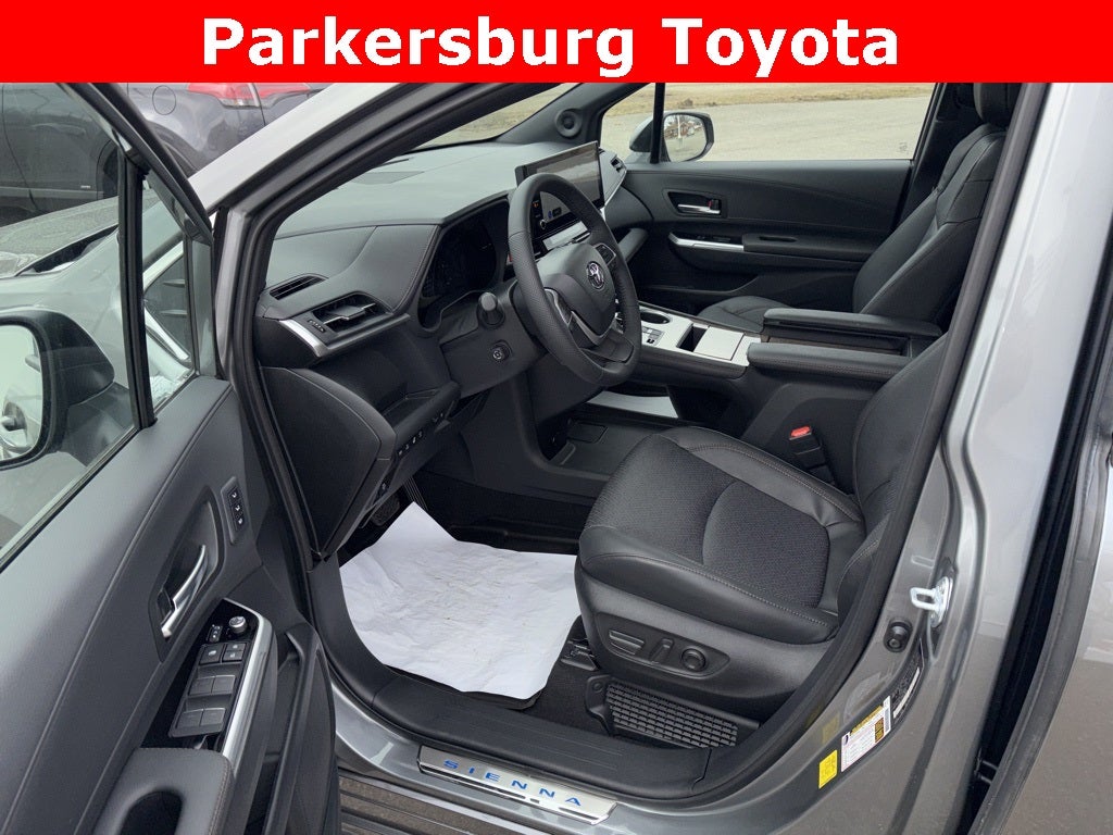 2026 Toyota Sienna Platinum 7 Passenger