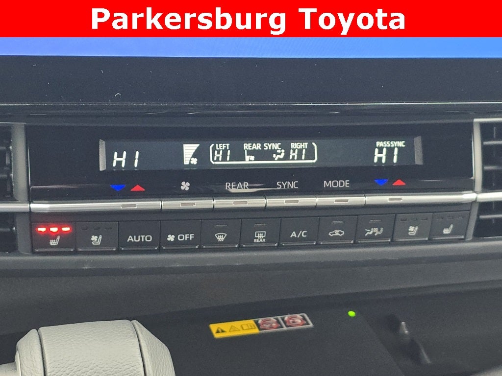 2026 Toyota Sienna Platinum 7 Passenger