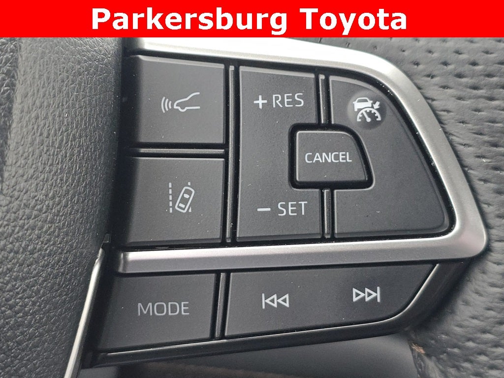 2026 Toyota Sienna Platinum 7 Passenger