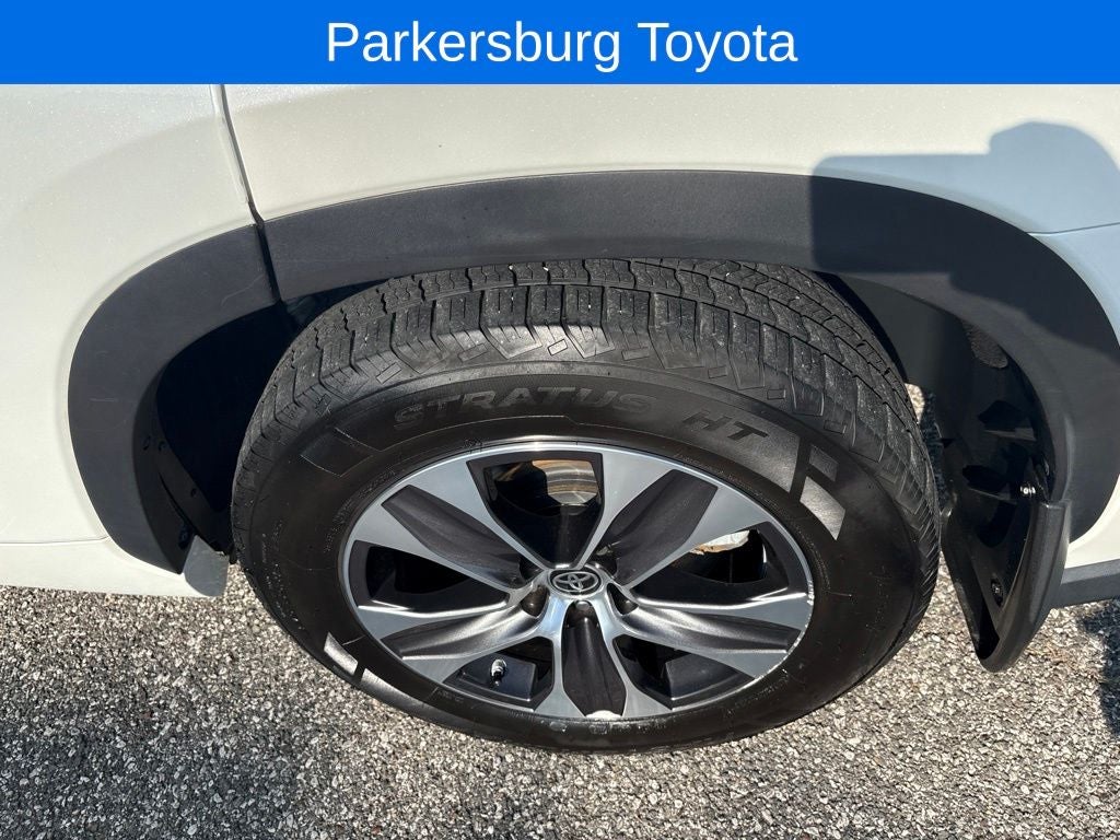 2023 Toyota Highlander Hybrid XLE