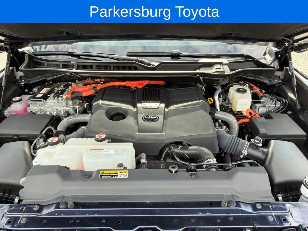 2025 Toyota Tundra Hybrid Platinum