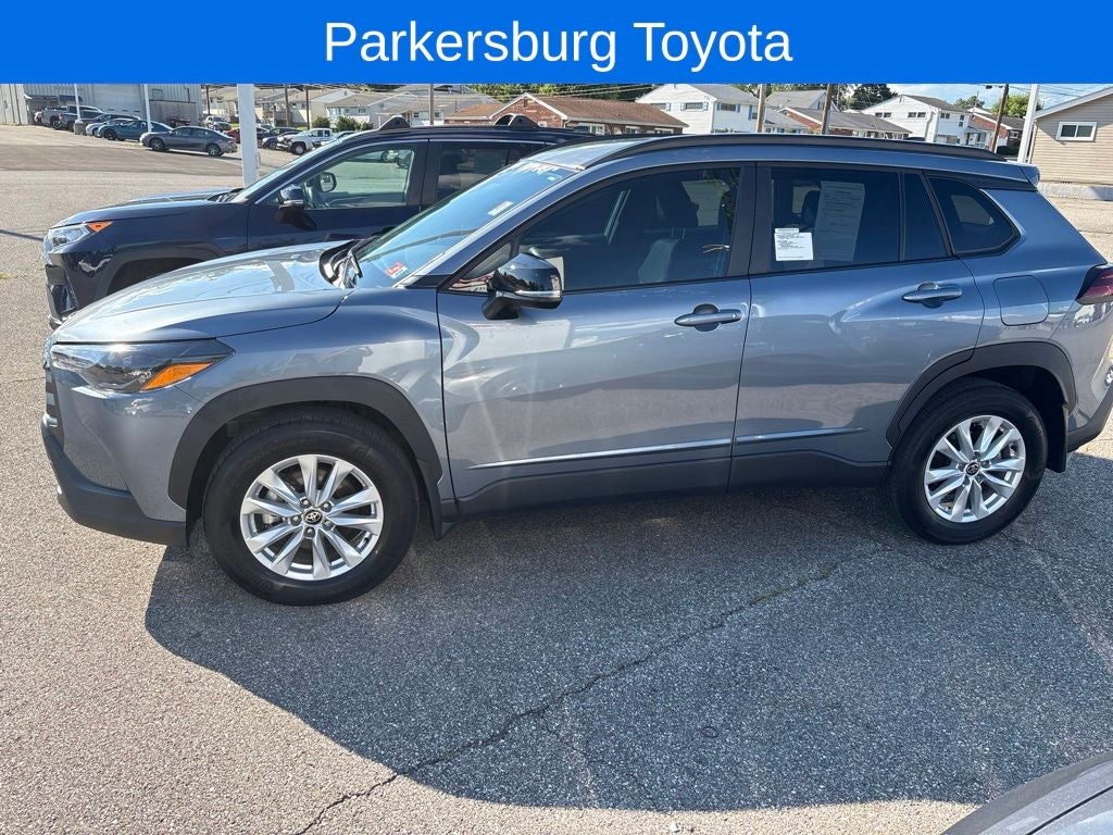 2026 Toyota Corolla Cross LE
