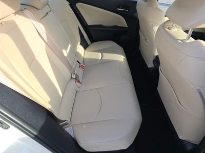 2019 Toyota Prius XLE