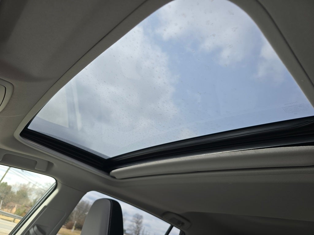 2017 Toyota RAV4 Hybrid XLE