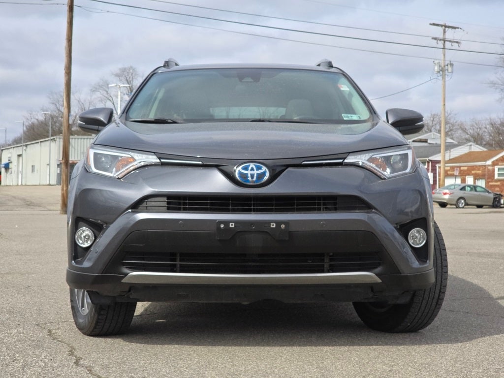 2017 Toyota RAV4 Hybrid XLE