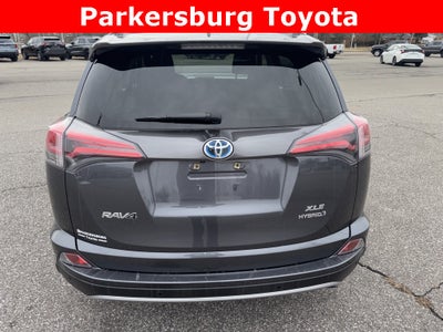 2017 Toyota RAV4 Hybrid XLE