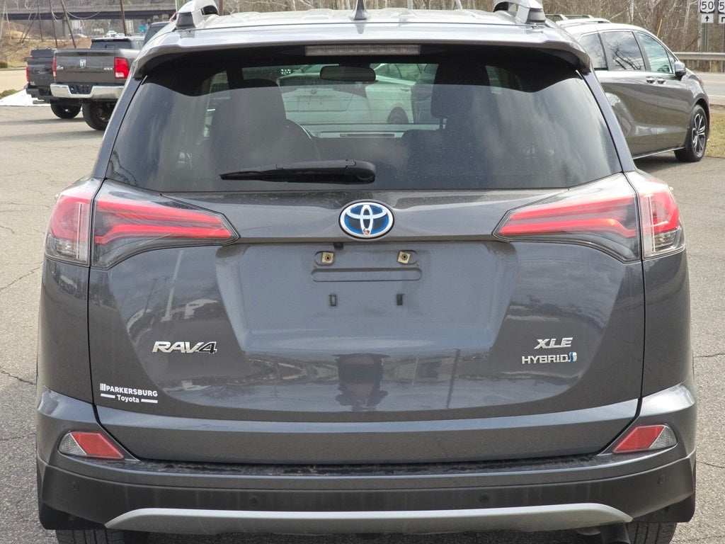 2017 Toyota RAV4 Hybrid XLE
