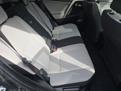 2017 Toyota RAV4 Hybrid XLE