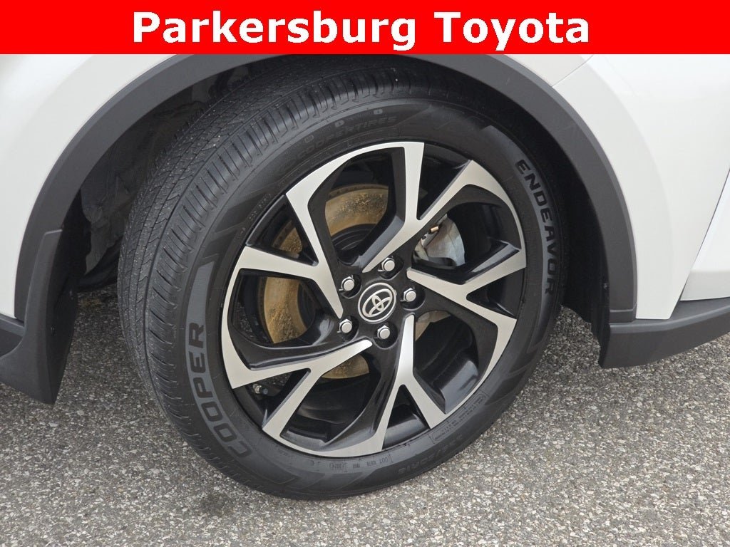 2021 Toyota C-HR XLE